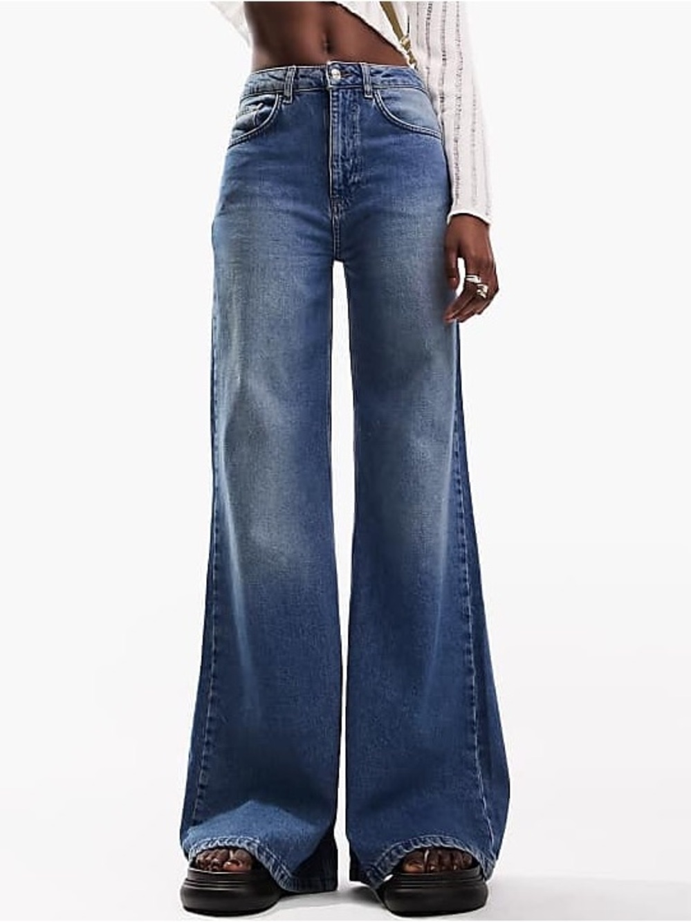 ASOS DESIGN Lightweight Wide Leg Jeans Blue Denim 26/32